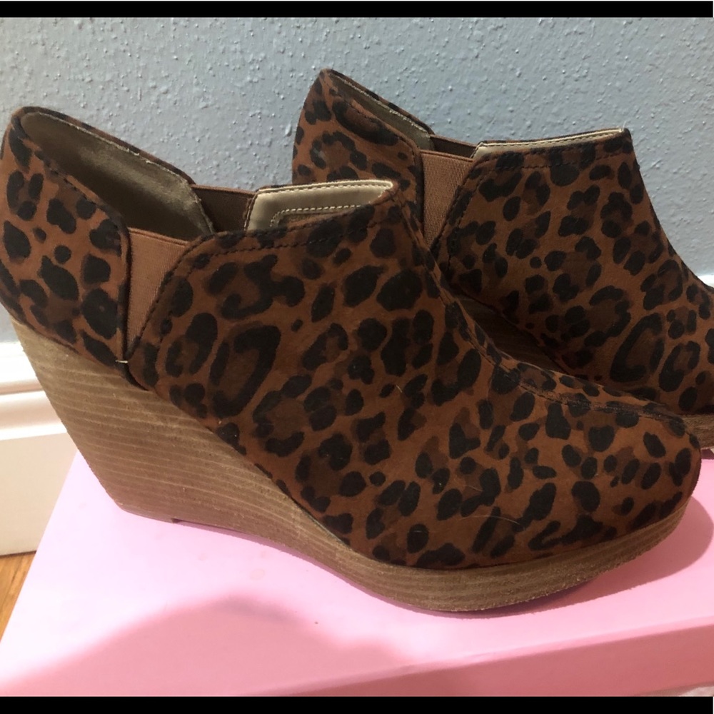 Dr. Scholls clogs